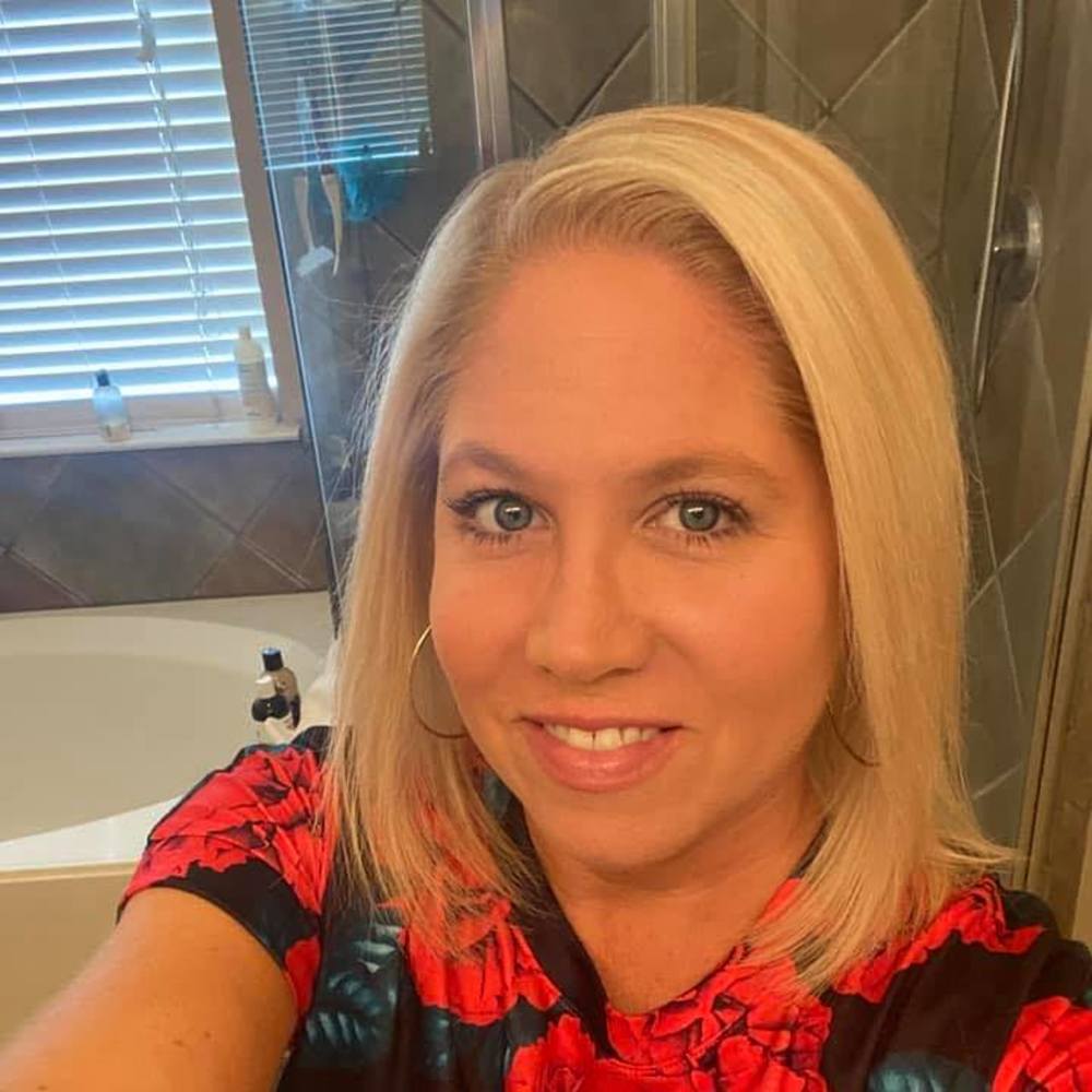 Meet your Posher, Traci